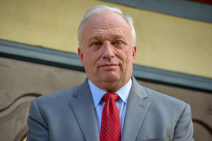 Civil and Criminal Wire Fraud Defense LAwyer