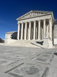 Washing DC federal Criminal Defense Lawyers federal courthouse where government contract fraud cases are prosecuted